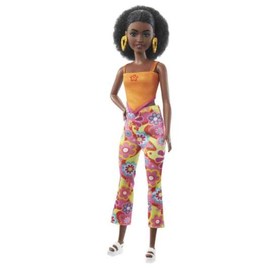 Barbie - Fashionista Doll - Petite Curly Black Hair