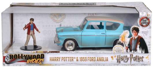 Harry Potter Ford Anglia car + Harry Potter figure set