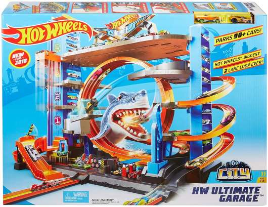 Hot Wheels Ultimate Garage With Shark
